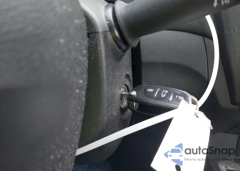 2015 Honda Civic Lx z USA, uszkodzony, nr VIN 19XFB2F5XFE018931